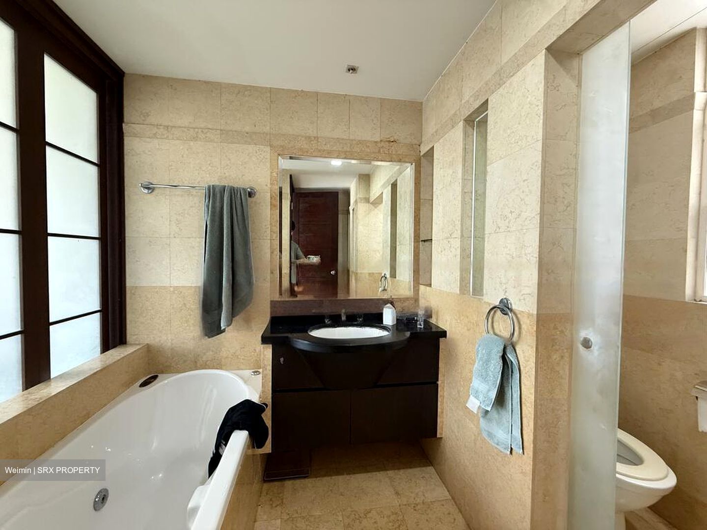 Hillington Green (D23), Condominium #561673441